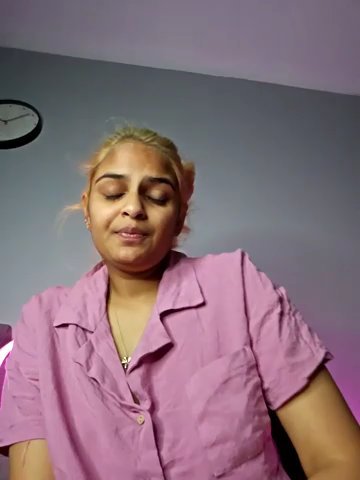 DirtySnowball69 live cam screenshot females on Tip.show – Interactive Live Cam Shows — screenshot #1