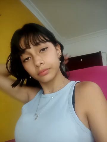 xoxo_milk — live cam screenshot • Tip.show – Interactive Live Cam Shows — #1 xoxo_milk live cam screenshot female on Tip.show – Interactive Live Cam Shows — screenshot #1