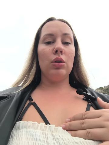 Mona_Plus live cam screenshot malefemale on Tip.show – Interactive Live Cam Shows — screenshot #2