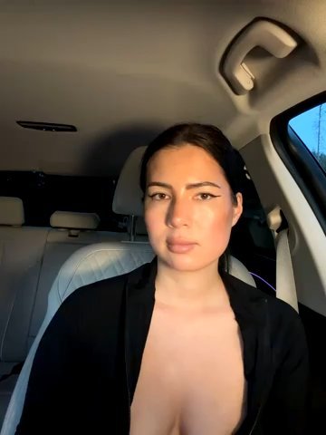 ClaireBree live cam screenshot malefemale from Germany on Tip.show – Interactive Live Cam Shows — screenshot #6