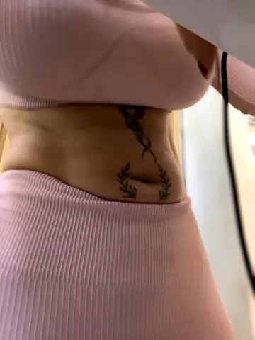 clarachanelricek live cam screenshot females on Tip.show – Interactive Live Cam Shows — screenshot #5