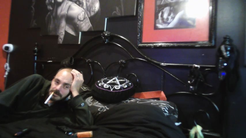 Splash_Queen420 live cam screenshot malefemale from United States on Tip.show – Interactive Live Cam Shows — screenshot #1