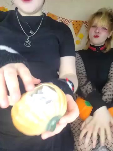 xrixsyx_and_ricky — live cam screenshot • Tip.show – Interactive Live Cam Shows — #1 xrixsyx_and_ricky live cam screenshot femaletranny on Tip.show – Interactive Live Cam Shows — screenshot #1