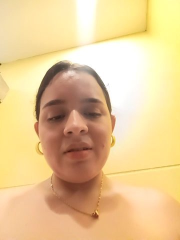 Julieth_hot-69 live cam screenshot females from Colombia on Tip.show – Interactive Live Cam Shows — screenshot #1