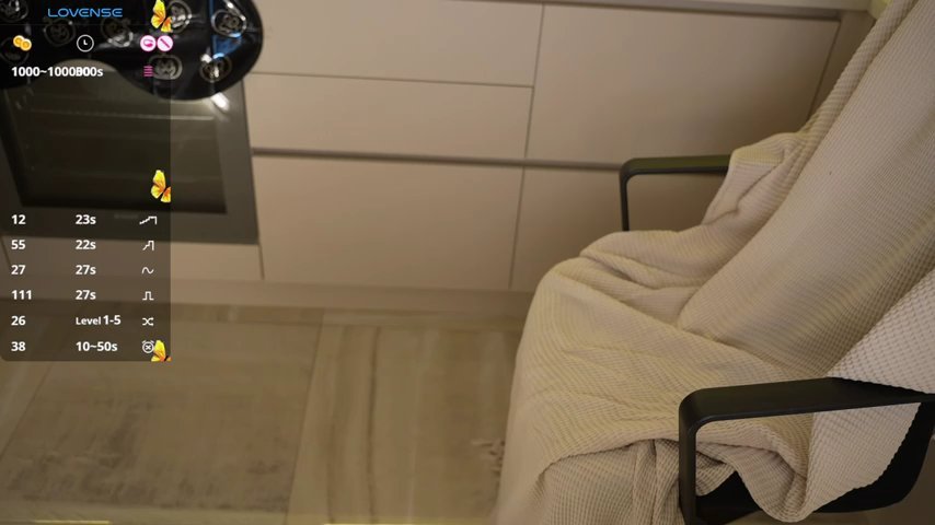 Vassiilisa live cam screenshot female from Ukraine on Tip.show – Interactive Live Cam Shows — screenshot #5