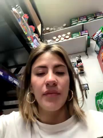 Andrea_19blonde live cam screenshot malefemale from Colombia on Tip.show – Interactive Live Cam Shows — screenshot #2