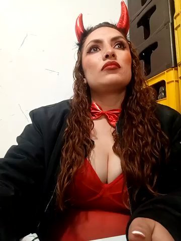 VERONICA__03 live cam screenshot malefemale from Colombia on Tip.show – Interactive Live Cam Shows — screenshot #1