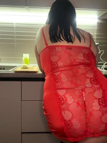 Love__Mom live cam screenshot female from Ukraine on Tip.show – Interactive Live Cam Shows — screenshot #3