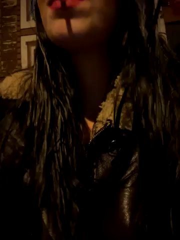 youngsexywoman live cam screenshot female from Turkey on Tip.show – Interactive Live Cam Shows — screenshot #4