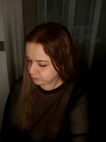 Cansuxyolu live cam screenshot female from Turkey on Tip.show – Interactive Live Cam Shows — screenshot #7