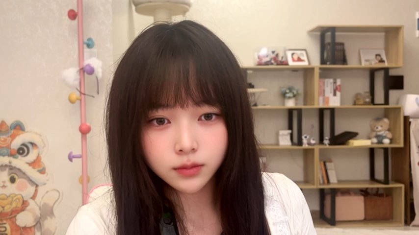 Chenjing0 live cam screenshot female from China on Tip.show – Interactive Live Cam Shows — screenshot #4