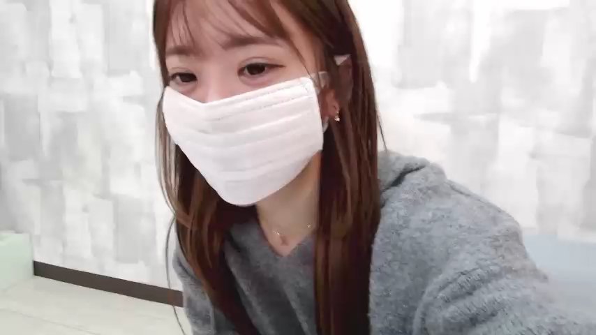 LOVE_MOMO_LOVE live cam screenshot females from Japan on Tip.show – Interactive Live Cam Shows — screenshot #3