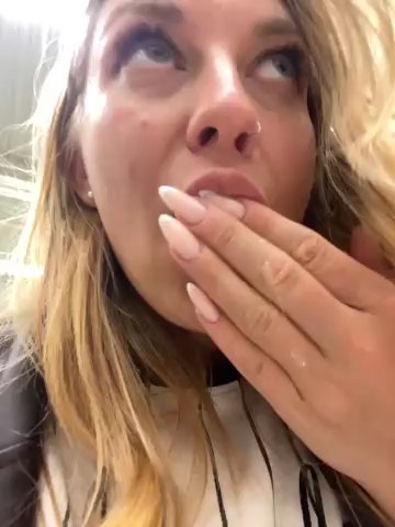 Sweet___Emily live cam screenshot female on Tip.show – Interactive Live Cam Shows — screenshot #4