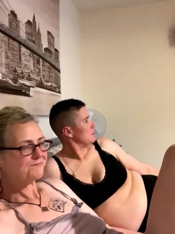 Curvy-Jinx live cam screenshot females on Tip.show – Interactive Live Cam Shows — screenshot #2