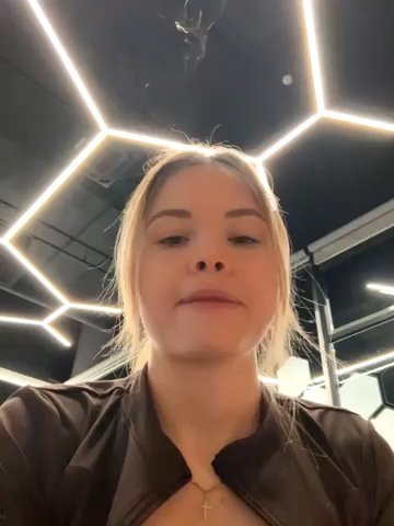 SMELLSEX live cam screenshot malefemale on Tip.show – Interactive Live Cam Shows — screenshot #4