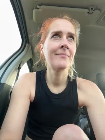 Jolene_Fuego live cam screenshot malefemale from Germany on Tip.show – Interactive Live Cam Shows — screenshot #3