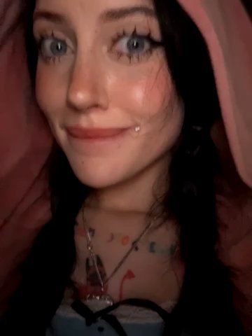 Melissa_crazy live cam screenshot malefemale on Tip.show – Interactive Live Cam Shows — screenshot #3