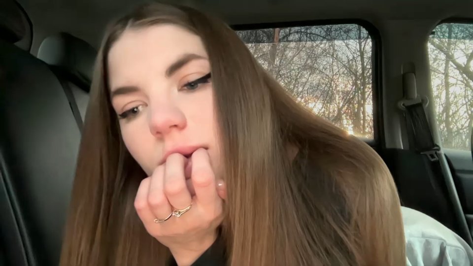 _i_have_cookies1 live cam screenshot female from Ukraine on Tip.show – Interactive Live Cam Shows — screenshot #1