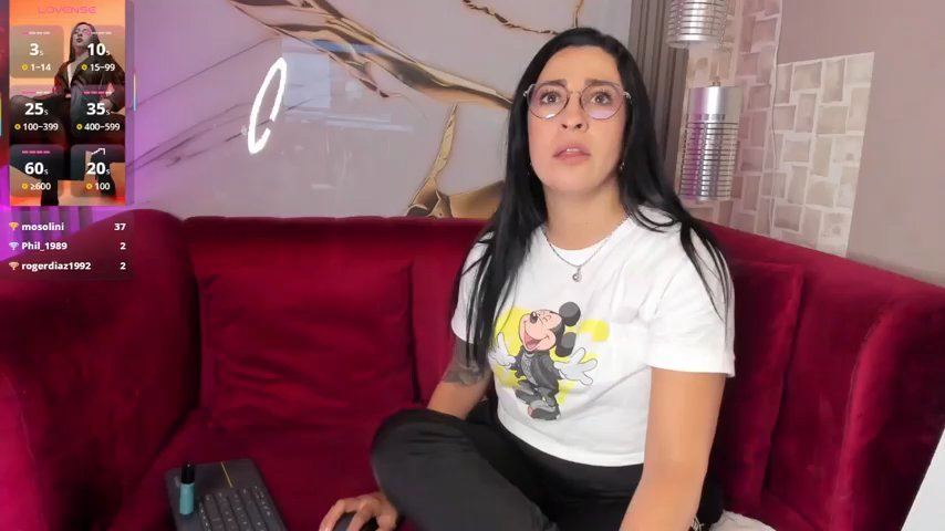 Bella_williamss_ live cam screenshot females from Colombia on Tip.show – Interactive Live Cam Shows — screenshot #7