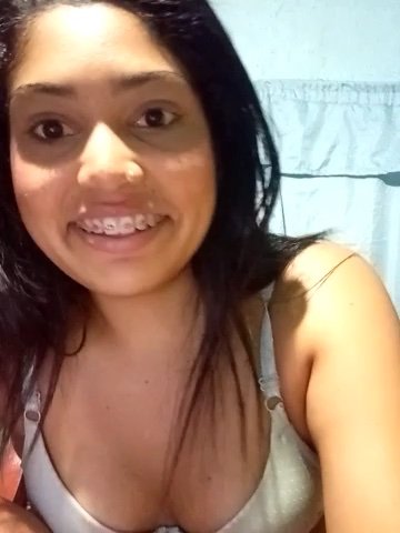 aleexacandy live cam screenshot female from Venezuela on Tip.show – Interactive Live Cam Shows — screenshot #1
