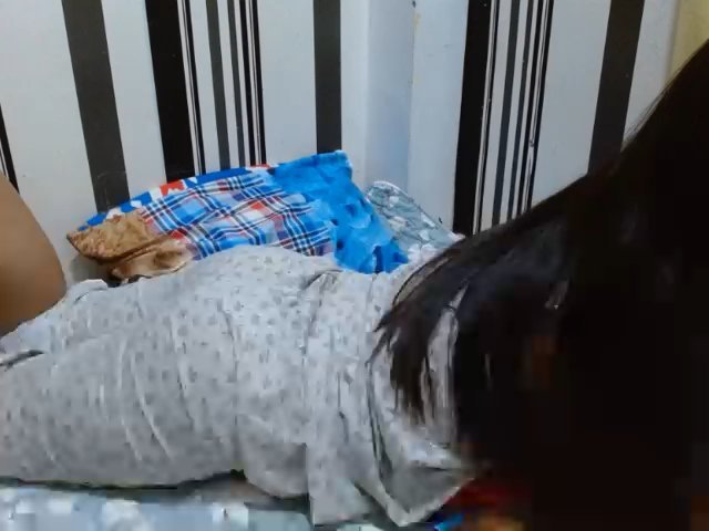 angel_pussie live cam screenshot female from Philippines on Tip.show – Interactive Live Cam Shows — screenshot #1