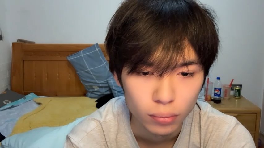 w5206t live cam screenshot male on Tip.show – Interactive Live Cam Shows — screenshot #1