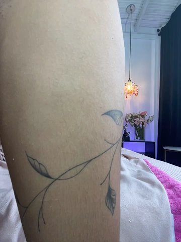 MystiqueXXX live cam screenshot females from Colombia on Tip.show – Interactive Live Cam Shows — screenshot #2