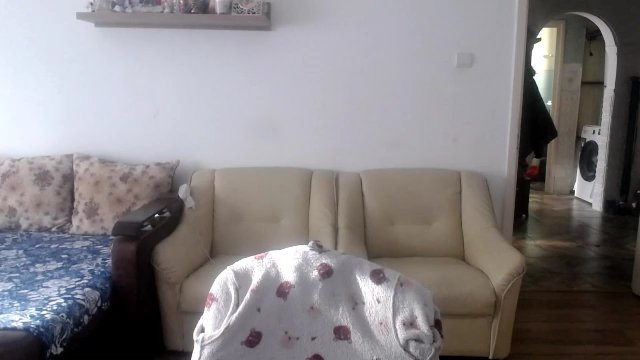 SmokerLety live cam screenshot female from Romania on Tip.show – Interactive Live Cam Shows — screenshot #1