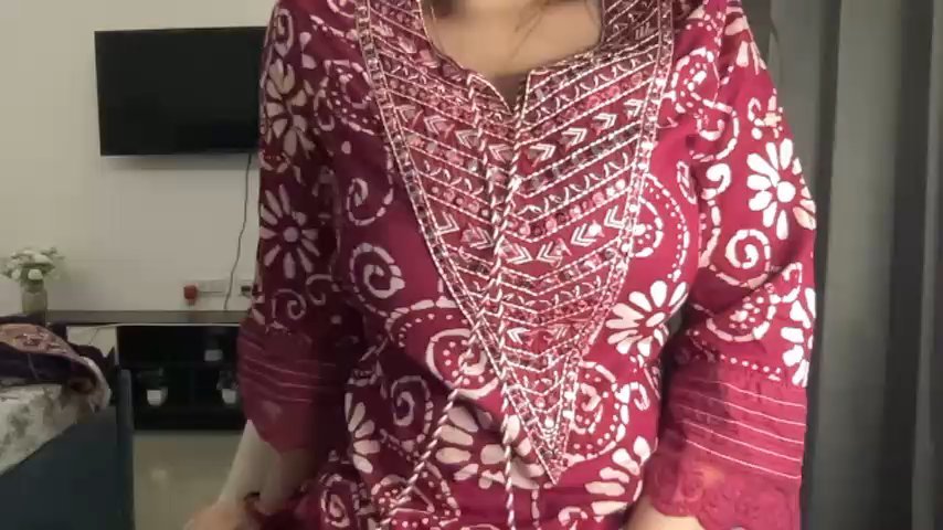 Wild_Fantasy_7 live cam screenshot female from India on Tip.show – Interactive Live Cam Shows — screenshot #2