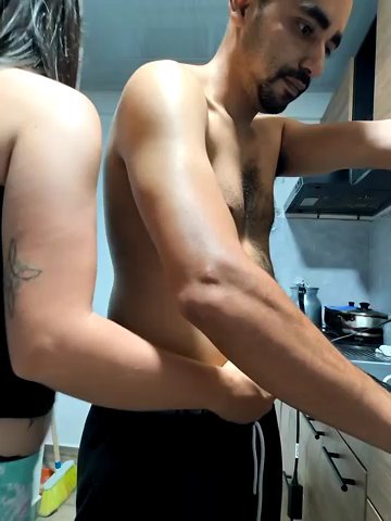 stivenlujan69 live cam screenshot malefemale from Colombia on Tip.show – Interactive Live Cam Shows — screenshot #1