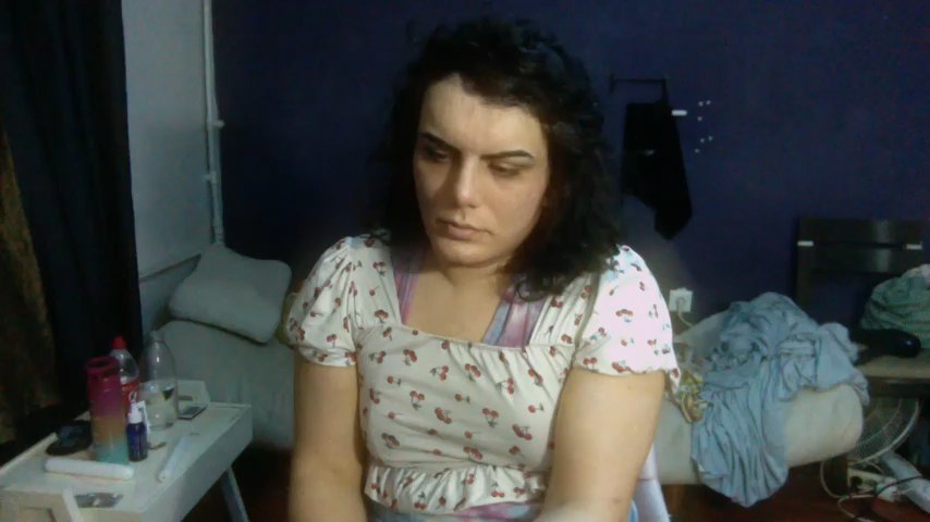 turkishTransEfsun live cam screenshot tranny from Turkey on Tip.show – Interactive Live Cam Shows — screenshot #4