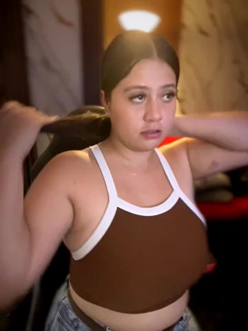 Natalia_Cleark09 live cam screenshot malefemale from Colombia on Tip.show – Interactive Live Cam Shows — screenshot #1