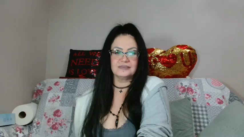 -__TSUNAMI__- live cam screenshot female from Turkey on Tip.show – Interactive Live Cam Shows — screenshot #8