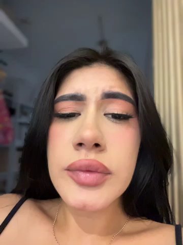 clarachanelricek live cam screenshot females on Tip.show – Interactive Live Cam Shows — screenshot #2