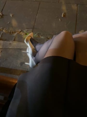 istanbul_squirt live cam screenshot female from Turkey on Tip.show – Interactive Live Cam Shows — screenshot #3