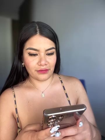 Issane_Peru live cam screenshot malefemale from Peru on Tip.show – Interactive Live Cam Shows — screenshot #1