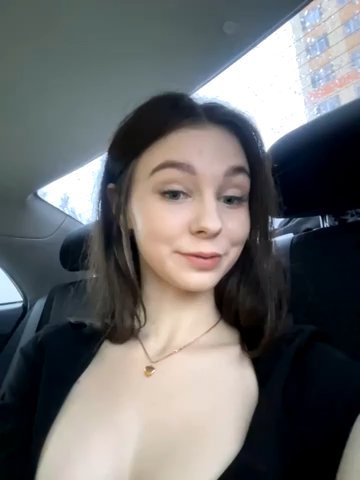 MilaBee live cam screenshot female from Russia on Tip.show – Interactive Live Cam Shows — screenshot #2