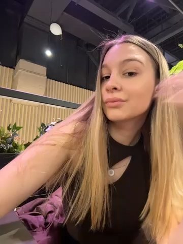 SashaCatt live cam screenshot female on Tip.show – Interactive Live Cam Shows — screenshot #1