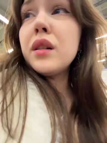 Peachy_Dream live cam screenshot female on Tip.show – Interactive Live Cam Shows — screenshot #5