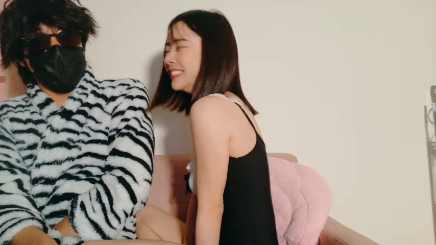 hinata_chan3 live cam screenshot malefemale from Japan on Tip.show – Interactive Live Cam Shows — screenshot #4