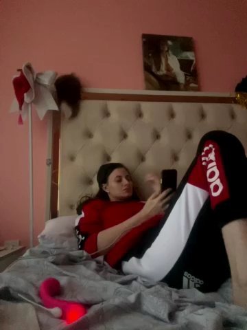 Flossy_Vettie live cam screenshot malefemale from Ukraine on Tip.show – Interactive Live Cam Shows — screenshot #1