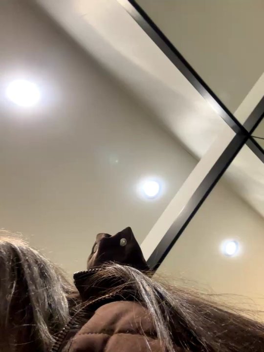 MilaBee live cam screenshot female from Russia on Tip.show – Interactive Live Cam Shows — screenshot #1