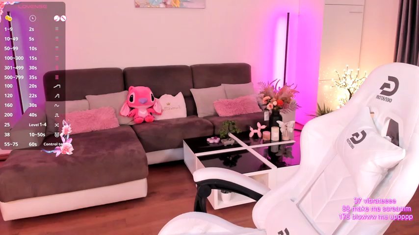 SweetAmeliaaa live cam screenshot female on Tip.show – Interactive Live Cam Shows — screenshot #1