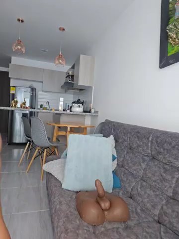 Anna_Joness live cam screenshot malefemale from Colombia on Tip.show – Interactive Live Cam Shows — screenshot #1