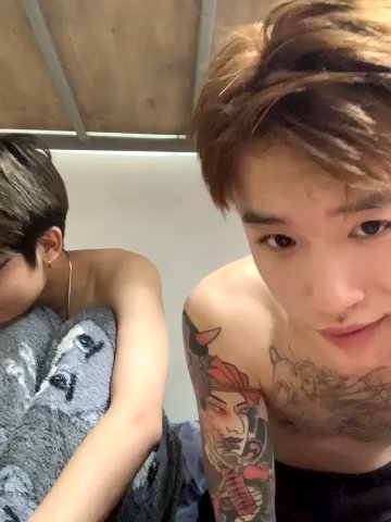 KK-cuteboy live cam screenshot males from China on Tip.show – Interactive Live Cam Shows — screenshot #1