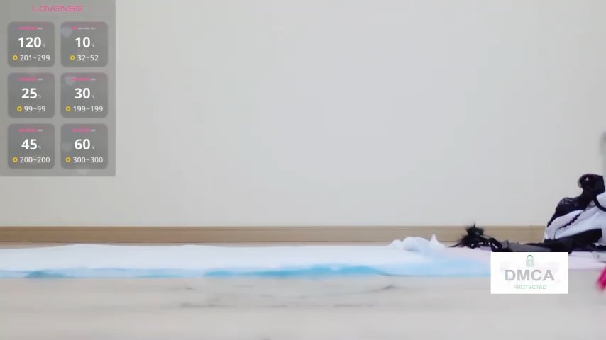 Vicki-66 live cam screenshot female from China on Tip.show – Interactive Live Cam Shows — screenshot #1