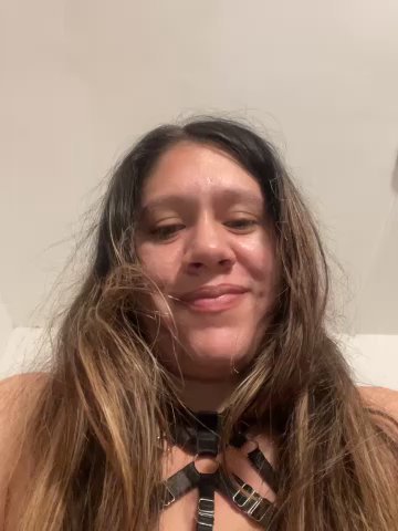 emma_hot2006 live cam screenshot females from Colombia on Tip.show – Interactive Live Cam Shows — screenshot #7