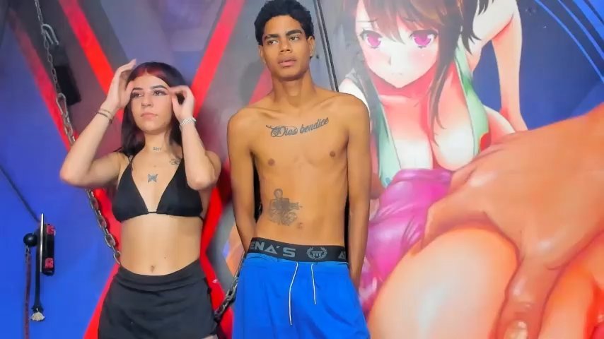 Destroy_the_bimbo1 live cam screenshot malefemale from Venezuela on Tip.show – Interactive Live Cam Shows — screenshot #1