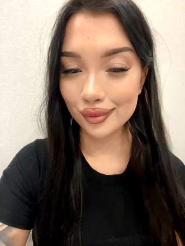 kiss_Lissa live cam screenshot malefemale from Russia on Tip.show – Interactive Live Cam Shows — screenshot #6