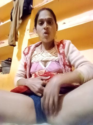 Abhilasha_hot34 live cam screenshot female on Tip.show – Interactive Live Cam Shows — screenshot #5